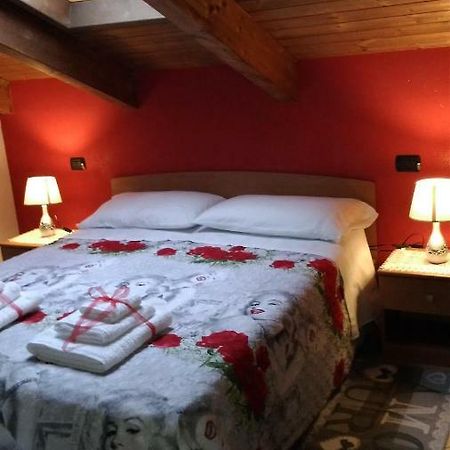 Casa Delle Rose Lägenhet Capaccio Exteriör bild